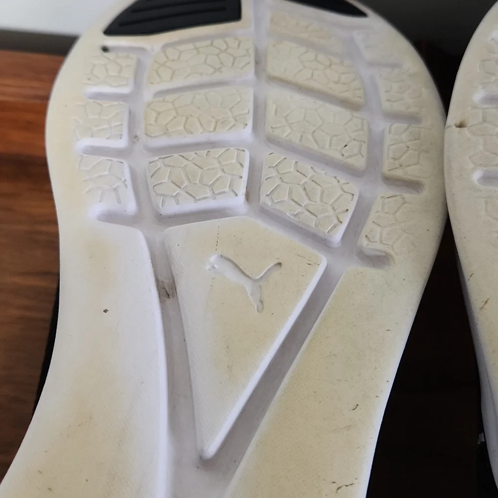 Puma, G-Nite, Sz 10,  Sneakers With Black & White Laces & Cushion Soles - Picture 7 of 8